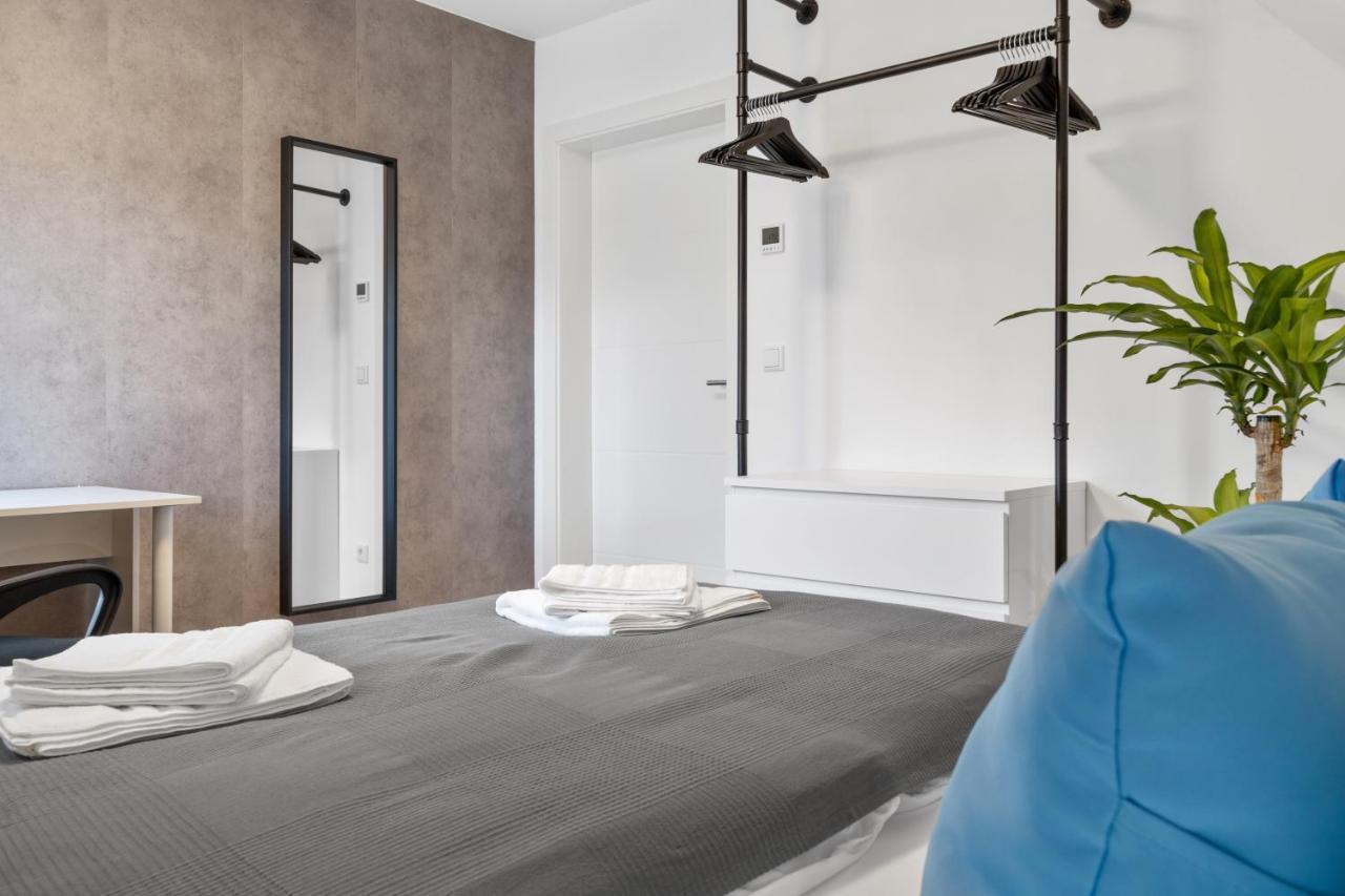 Modernes 3-Zimmer Loft Mit Balkon Hennesee 5 Min Eslohe Exterior foto
