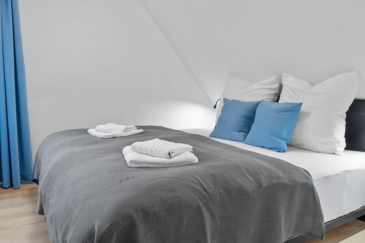 Modernes 3-Zimmer Loft Mit Balkon Hennesee 5 Min Eslohe Exterior foto