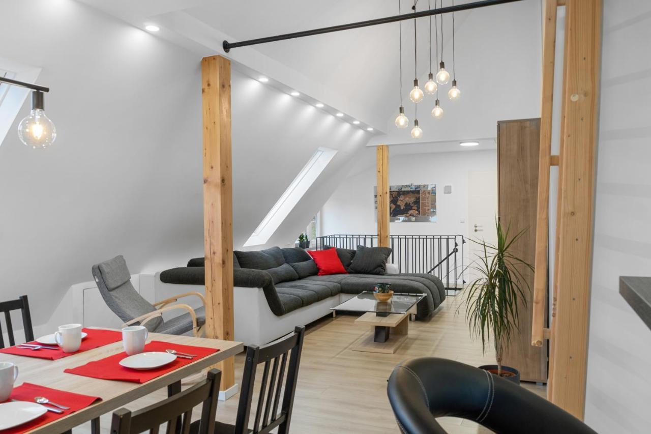 Modernes 3-Zimmer Loft Mit Balkon Hennesee 5 Min Eslohe Exterior foto